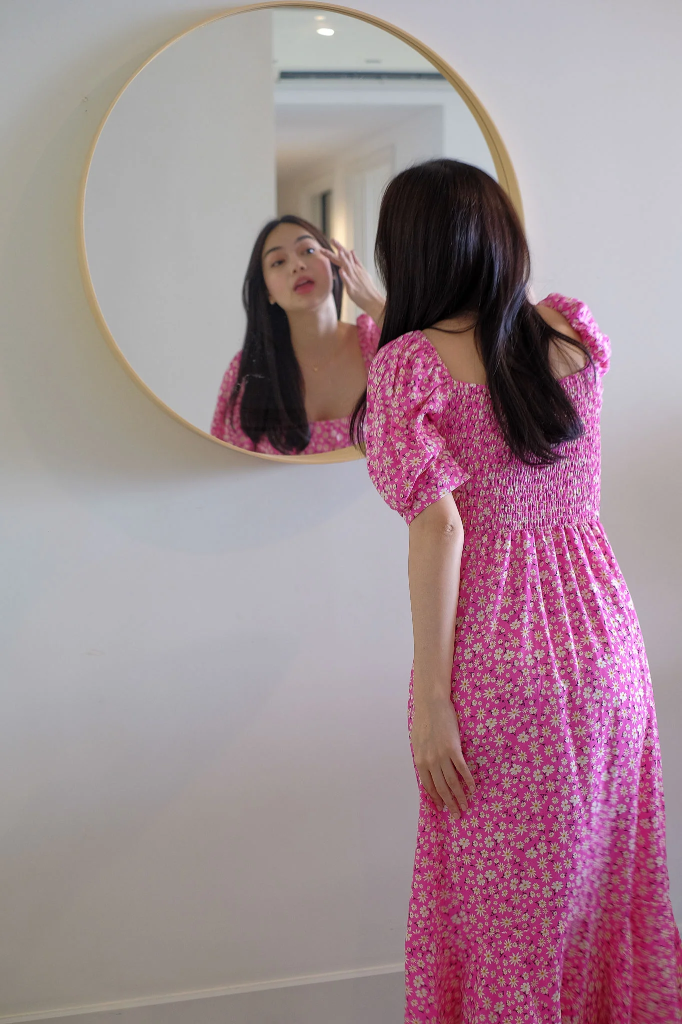 The Alaina midi dress - pink daisy floral - Image 4