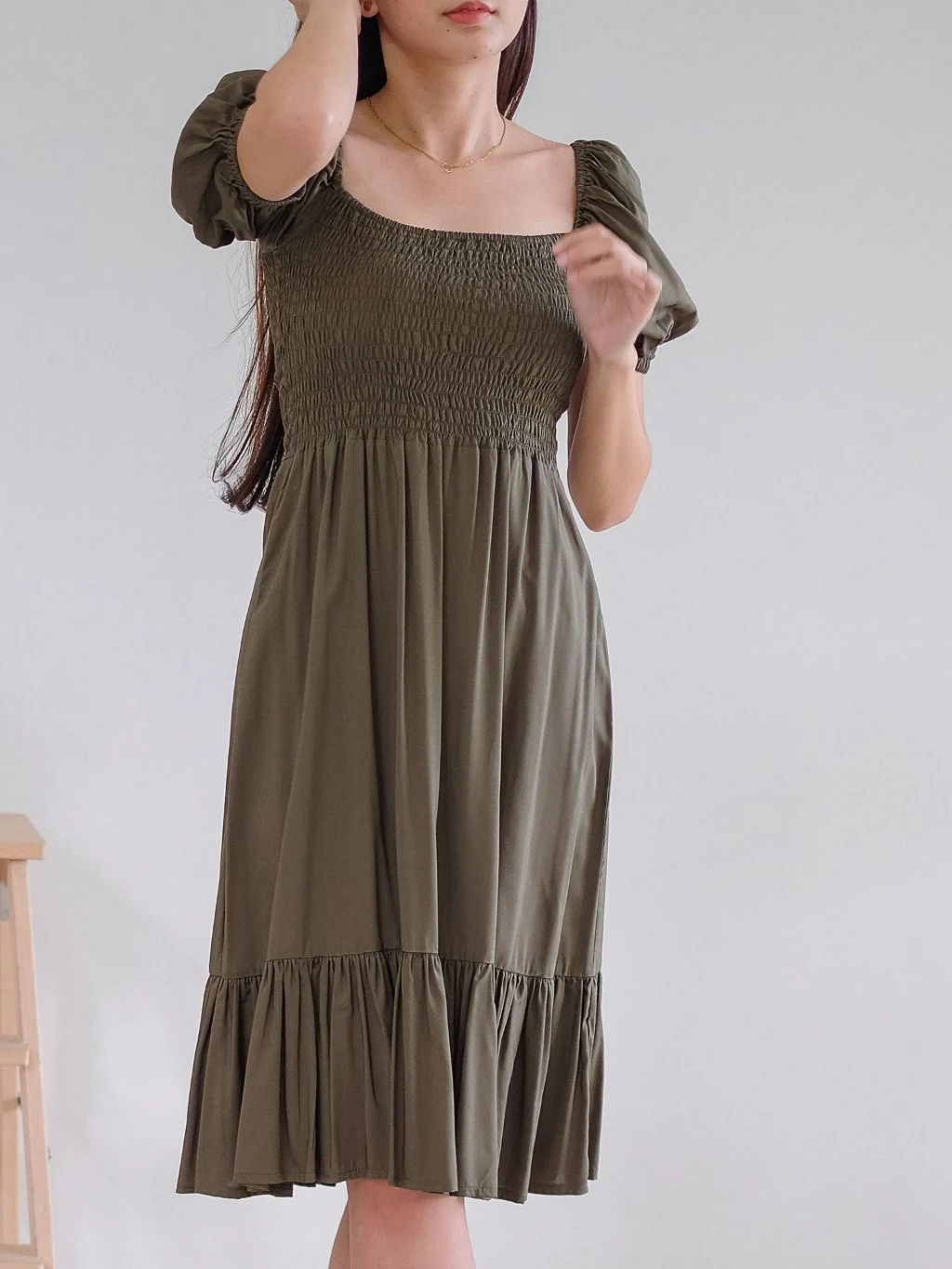 The Shelly Midi dress - Image 10