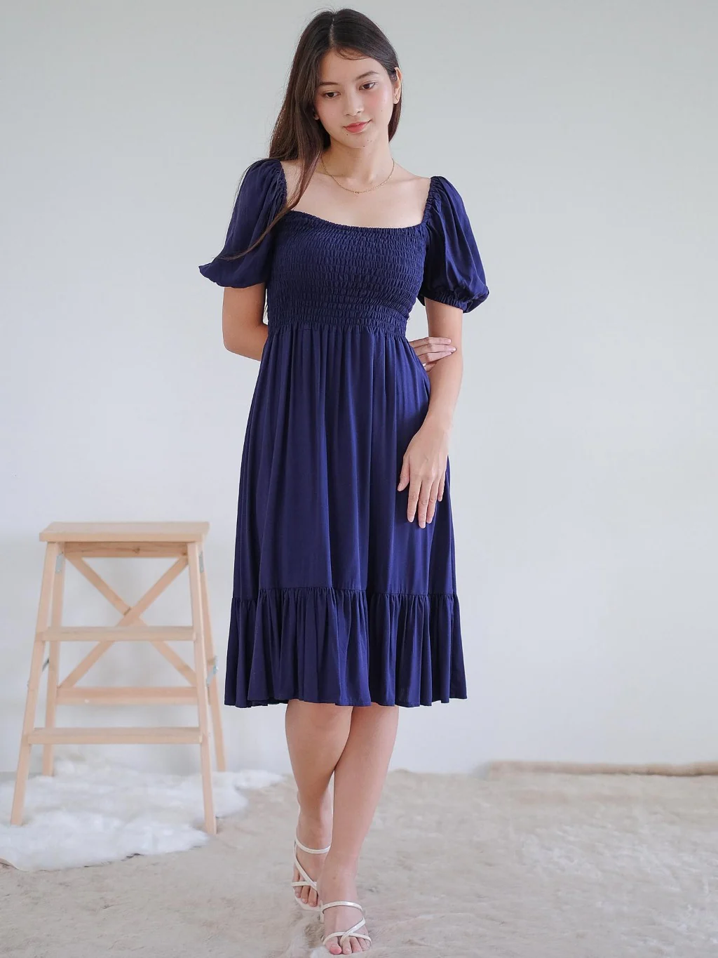 The Shelly Midi dress - Image 6